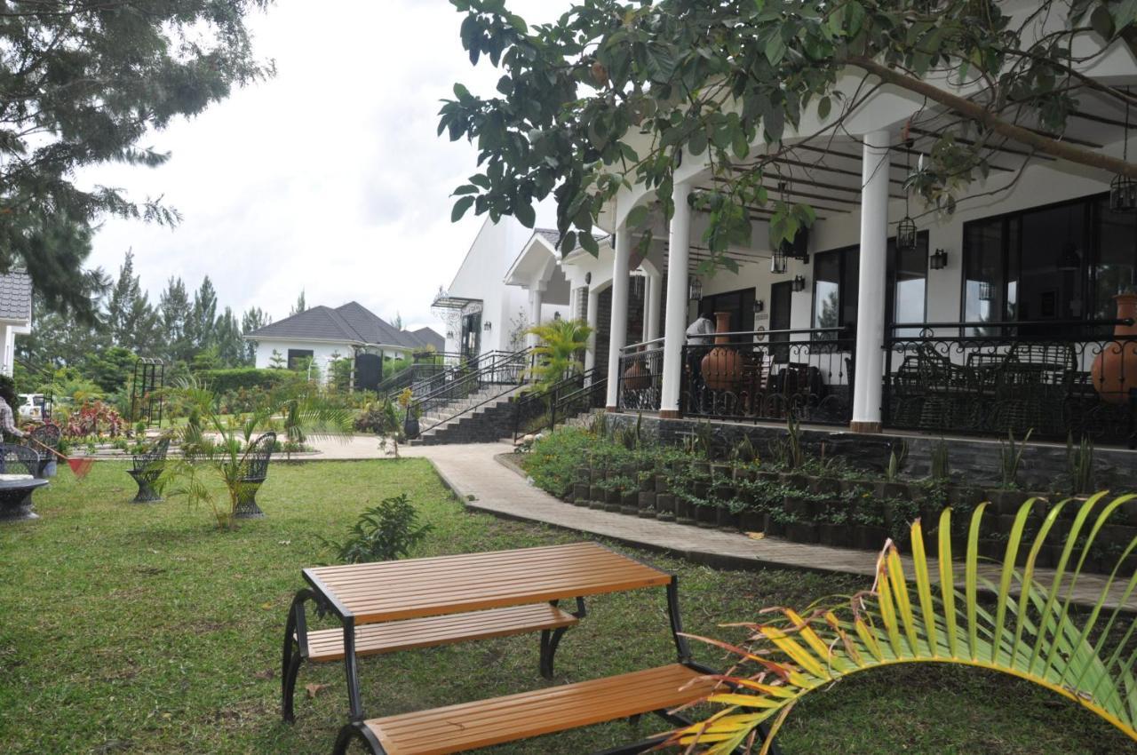Home Bliss Hotel- Fort Portal Uganda Ngoại thất bức ảnh